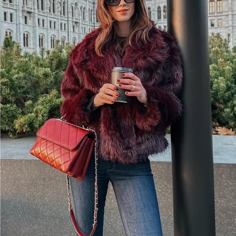 Women's Faux Fur Jacket - Burgundy shaggy blazer